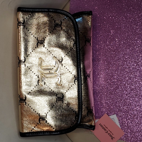 Juicy Couture 💘NWT💘 Shiny Gold Metallic Cosmetic Travel Bag with Hanger! - Picture 14 of 15